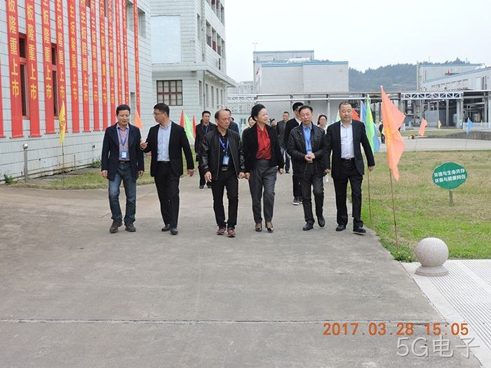 温州市市委常委、宣传部长胡剑谨一行莅临5G电子调研