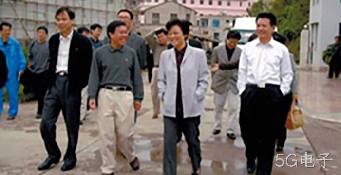 浙江省委副书记乔传秀视察5G电子