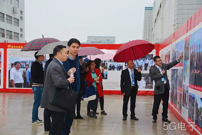 市委常委、统战部长施艾珠一行到5G电子调研 市委常委、统战部长施艾珠一行到5G电子调研